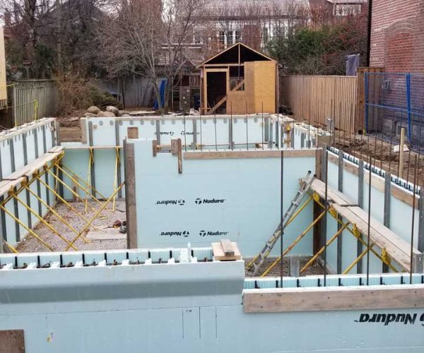 Eastbounre-Foundation